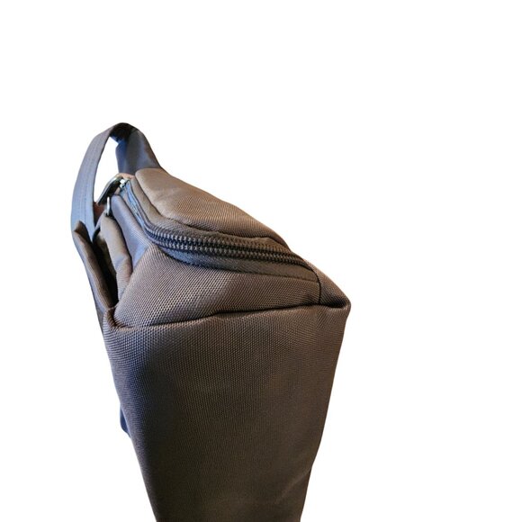 Travelon Anti-Theft Crossbody Bag For Women With RFID Blocking & Locking Compart - Picture 3 of 9